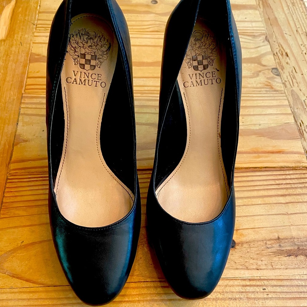Size 37.5 Vince Camuto sky high heels buttery soft leather never worn!